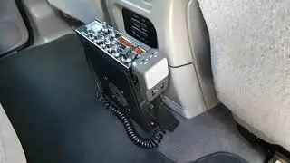 CB radio and linear amplifier installed in the mobile