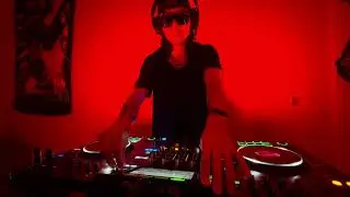 🔥 Michael Leathers DJ Set | Tech House / Techno | Vault Sessions 2: Blood Rave Mix 🩸⚔️