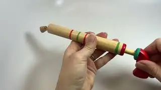 Cork pop gun toy