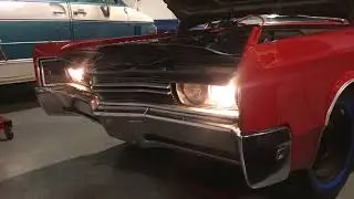 1967 Chrysler 300 Klappscheinwerfer Schlafaugen Hidden Headlights