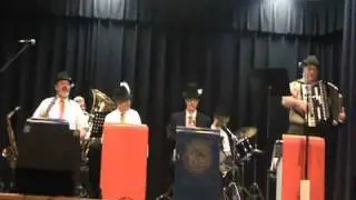Kool City Polka performed by the Ulmer Band wmv9.avi