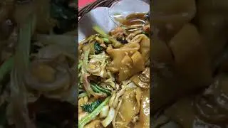 Pangsit Goreng Lek Gino, The Legend Pangsit Goreng. 😁