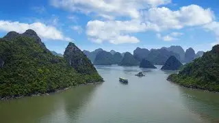 Halong Bay & Red River (Vietnam)