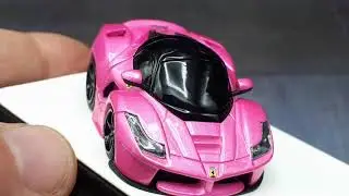 Tooned Ferrari LaFerrari by Timothy & Pierre resin model car review q cute egg
