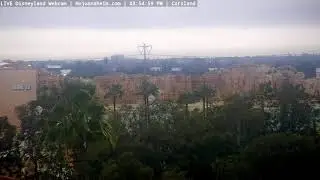 Mattercam 01/02/2026 12:16 - LIVE DISNEYLAND Webcam from Howard Johnson Hotel Anaheim
