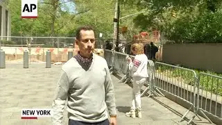 Weiner visits his probation officer