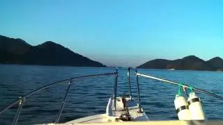 Carbrasmar 22 Dourado navegando a 25 N&oacute;s