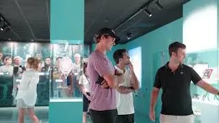 Roger Federer visits the new Rafa Nadal Museum
