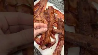 The EASIEST Way to Cook Bacon!🥓