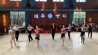 Wow🔥 live original sound cha-cha dance teaching#dance #dancer #dancerlife #dancestudio #latindance 