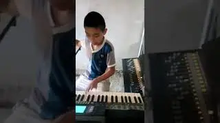 Pura wewa tocando sin pedales alonso jr de los teclados