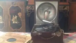 Still waters -waltz by the Castlewood marimba band -roaring 20s -78 rpm records