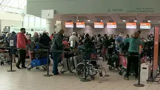 Sunwing network outage: Travellers stranded, chaos at airports