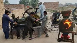 Amazing starting old black diesel engine || Ruston Hornsby Engine || With atta chakki