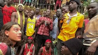 Blir ATTACKERAD & inlåst i UGANDA under en ceremoni (vlogg 06)