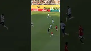 El bestial golazo del Tecatito Corona para el 0-3 de Rayados ☄️