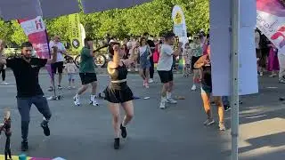 Mambo pe malul D&acirc;mboviței &ndash; Dans urban &icirc;n pași latino /  Urban Dance in Latin Steps