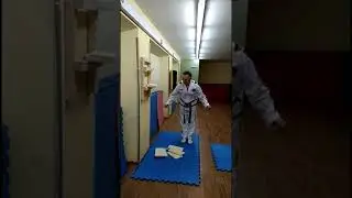 Демонстрация разбива доски SONKAL TAERIGI