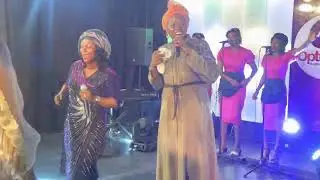Apekeola Powerful worship studio session with minstrel Korede