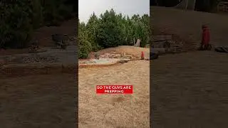 Этому двору НУЖНО было сухое русло ручья