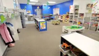 Экскурсия по детскому творческому уголку. Детский сад.