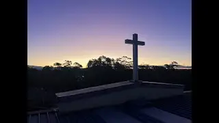 short and chill university roof climb at sunset