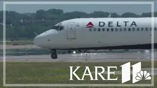 Delta Air Lines boosts pay for flight attendants amid union attempt to organize them
