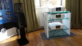 Hifi im Weingut 2019 / mbl 120 Radialstrahler - CD-DAC mbl C31 - mbl C11 - mbl C21