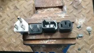 Skids n Scrap - Plugs are like walnuts