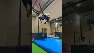 Backflip Practice #gohujan #gohujanclass #gymnasticclass #backflip #garut