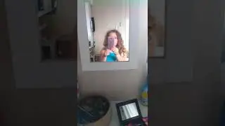 how to make bubbles using water soap your mouth and a towel