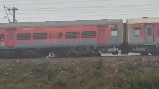 Avadh aasam train or puri express jate huye 