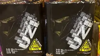 4x die UZI, Pyrofactory