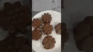Flower shaped almond joy