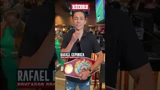 &iexcl;FELIZ NAVIDAD! El mensaje de estrellas de la lucha libre y box