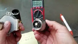 Repurposing Microwave Turntable Motor to Power a Flashlight