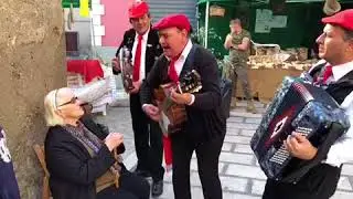 LUCIANO OCCHINO CANTA: VASIMI VA'