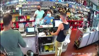 Naples smoke shop owner claims to be losing money from Apple Pay fraud scheme
