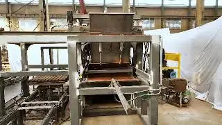 If you want world-class concrete brick making machinery, come to us.