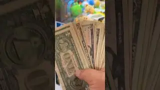 This Mini Claw Machine Made $90 In A Week #clawmachine #money #miniclawmachine  Week!