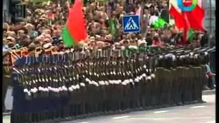 Zmejka domino na parade v Belorussii 240