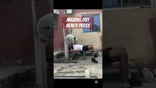 Maxing out bench pressing 140kg, 180kg more double my body weight #benchpress