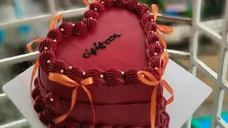 মেরুন কালার কেক । #foryou #cake #cakedecorating 