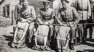 ▶ 100 Hidden Vintage Photos Too Bold for the Public!