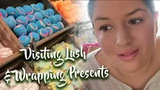Shopping at Lush, a Rant & Present Wrapping | Vlogmas
