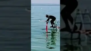 #ladderstart #dockstart #hydrofoil #gardalake #gardasee #wakeboarding #axisfoil #foilpumping