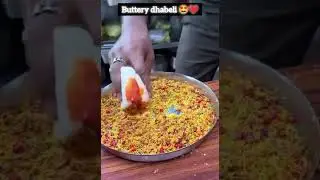Mumbai most loved buttery dhabeli 🤩 kis kis ko pasand hai 😋🧐?# Indian street food 😇.#Dhabeli❤️