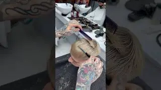 #barber #barbershop #haircut #hairstyletutorial #hairstyle #fade #hair #barberlife #menshair