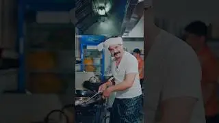 അവിടെ എന്താ വേണ്ടേ...? 😉 #dheputtu #dileepcomedyscenes #dileep #restaurant #dubaifood #keralafood