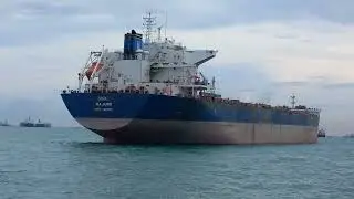 Spotting Tankers: Maritime Marvels on the Horizon SHIPSSPOTTING KAPAL TANKER